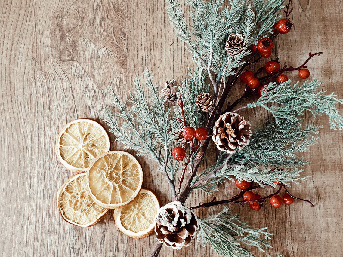 Arance essiccate per decorare la casa a Natale