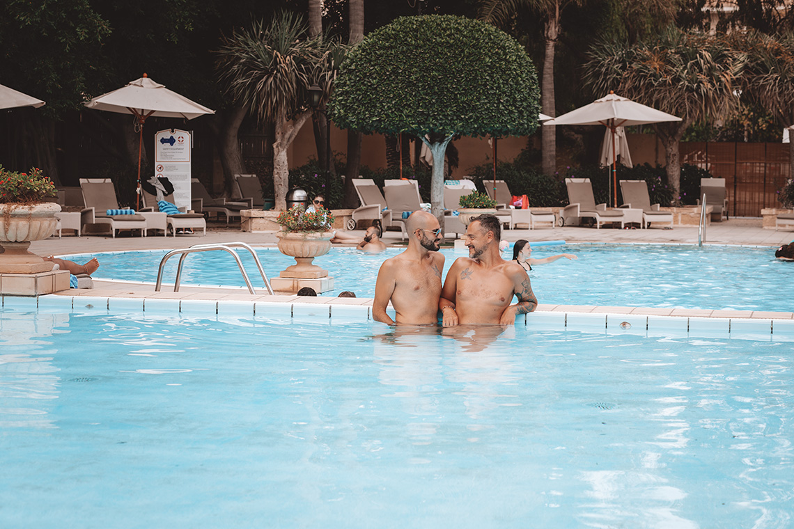 Piscina - Condividiamo il viaggio Piscina - Condividiamo il viaggio