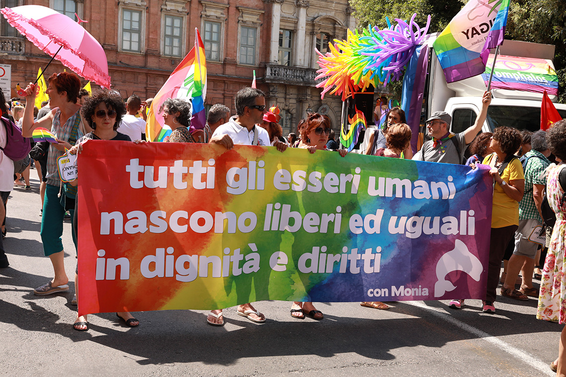 Gay Pride - Condividiamo il viaggio
