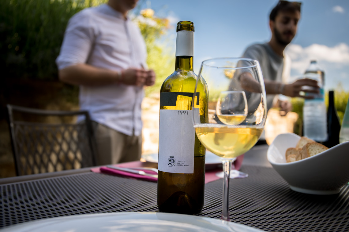 Tenuta Baroni Campanino - Condividiamo il viaggio