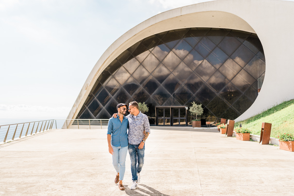 Auditorium Oscar Niemeyer (Foto di Andrea Gallucci) - Condividiamo il viaggio