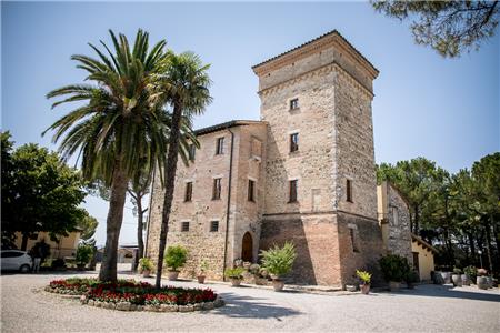 Pic Nic Chic - Cantina Goretti - Condividiamo il viaggio